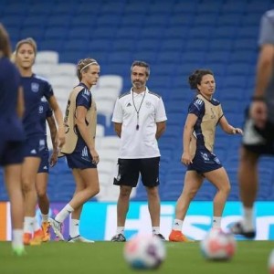 新爱体育-西班牙女足“邮件门”争议仍未解！国家队被迫换代？