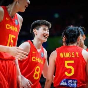 爱奇艺体育-半决赛依旧祭出10人轮转 中国女篮深度优势被低估