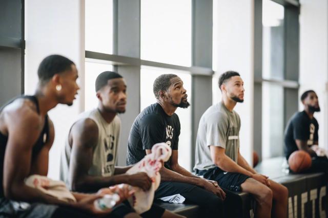 1664112754541068459.jpg FdLrcbGXEAEVUYE.jpg